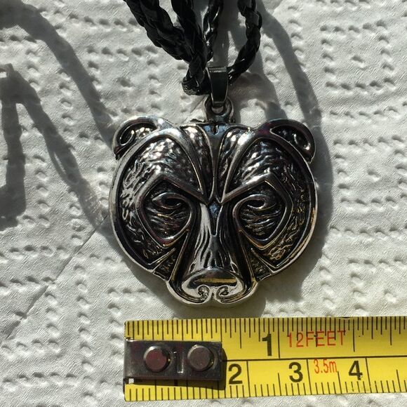 Bear Necklace - Picture 6 of 7